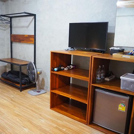 Banmai87 Guest House บ้านไม้87 เกสต์เฮ้าส์ พระนครศรีอยุธยา ภายนอก รูปภาพ