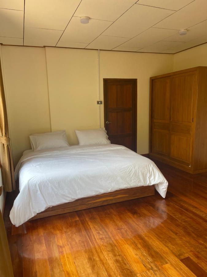 Banmai87 Guest House บ้านไม้87 เกสต์เฮ้าส์ พระนครศรีอยุธยา ภายนอก รูปภาพ
