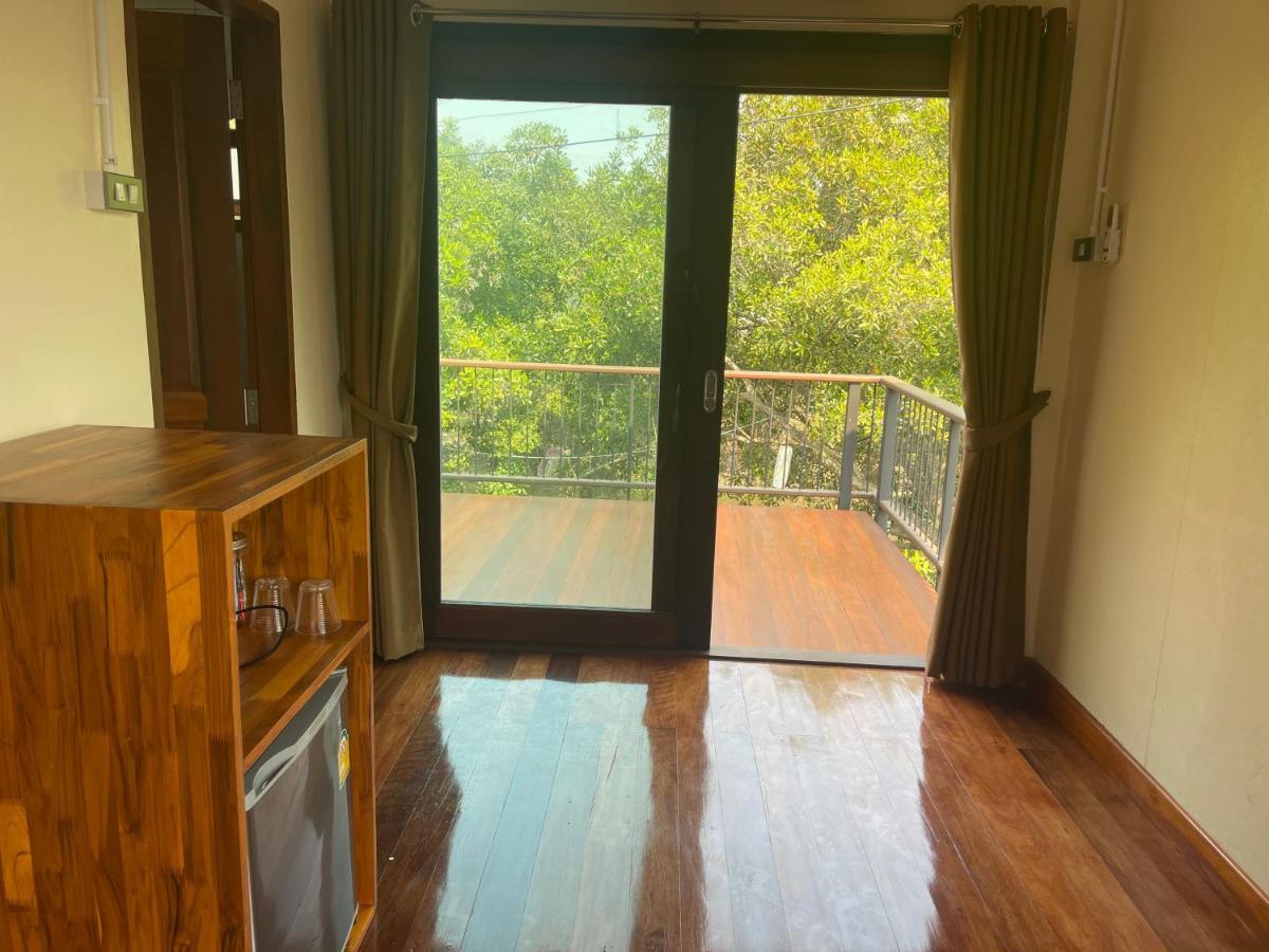 Banmai87 Guest House บ้านไม้87 เกสต์เฮ้าส์ พระนครศรีอยุธยา ภายนอก รูปภาพ