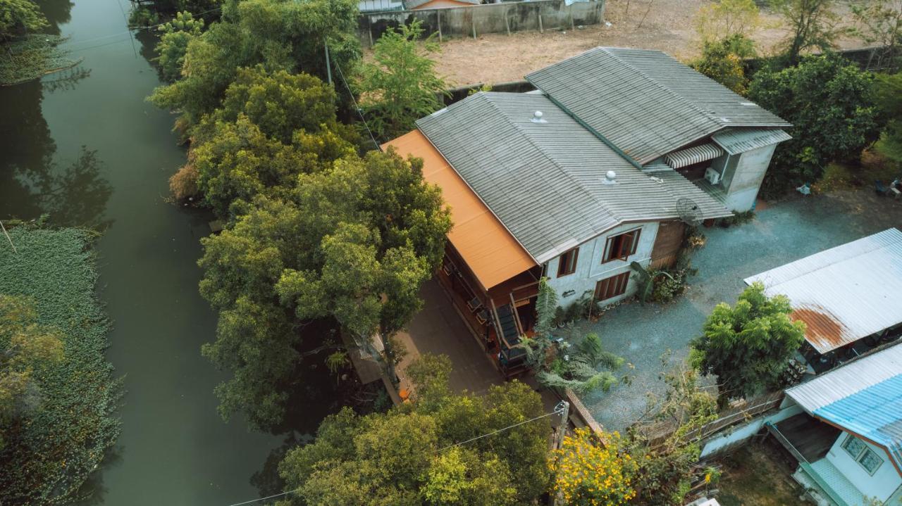 Banmai87 Guest House บ้านไม้87 เกสต์เฮ้าส์ พระนครศรีอยุธยา ภายนอก รูปภาพ