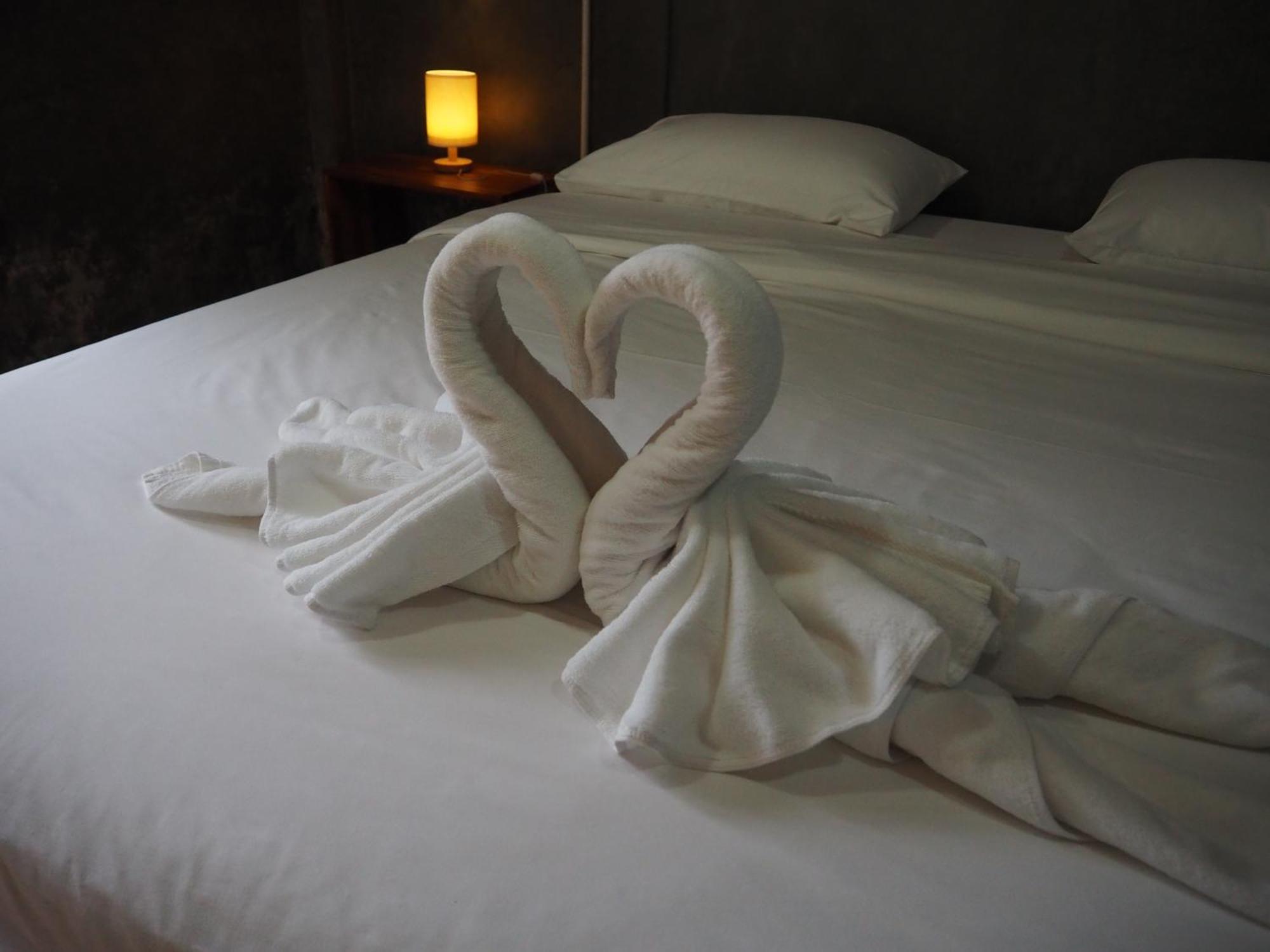 Banmai87 Guest House บ้านไม้87 เกสต์เฮ้าส์ พระนครศรีอยุธยา ภายนอก รูปภาพ